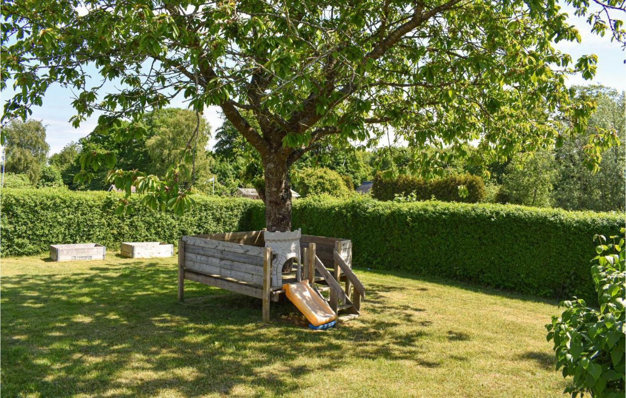 2 Bedroom Nice Home In Ystad Exterior photo